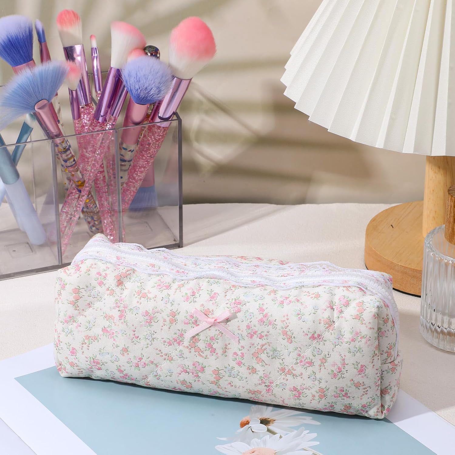 Quilted Makeup Bag, Floral Large Cute Cosmetic Pouch, Coquette Aesthetic Pink Makeup Pouch Cotton Puffy Travel Toiletry Storage Bag Portable Zipper Organizer (Light Pink)